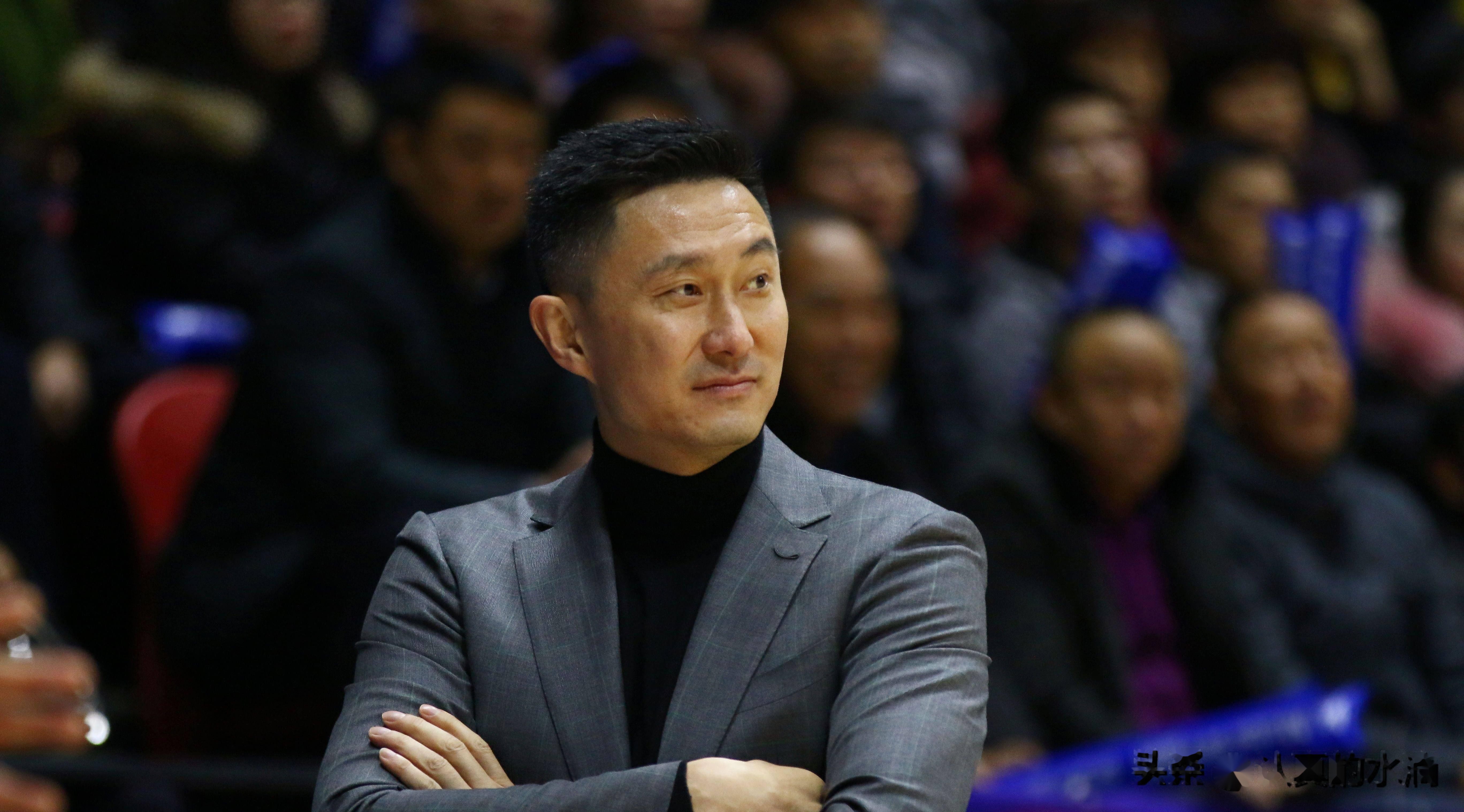 广东队遭遇不利局面，成为焦点话题