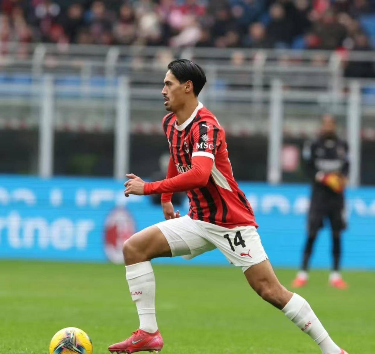 爱游戏官网入口-AC米兰不敌对手遭遇失利，冠军前景不佳的简单介绍