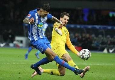 柏林赫塔提前主场落败,主帅面临压力的简单介绍 柏林赫塔提前主场落败,主帅面临压力的简单介绍