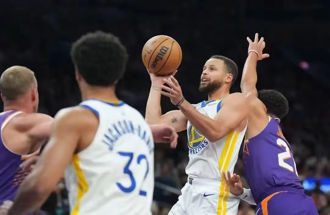 内部交流数据曝光,球队战术走向或受质疑 内部交流数据曝光,球队战术走向或受质疑