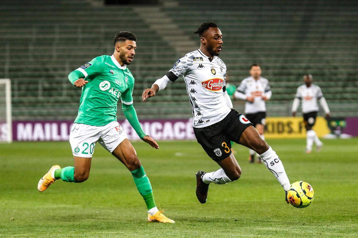 关于蒙彼利埃队在比赛中捍卫主场，取得胜利的信息