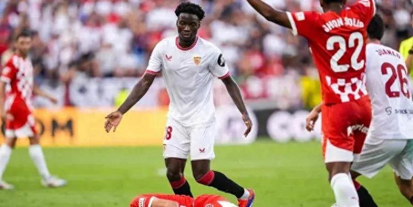 爱游戏地址-包含皇家社会迎战塞维利亚，争夺三分提升排名的词条