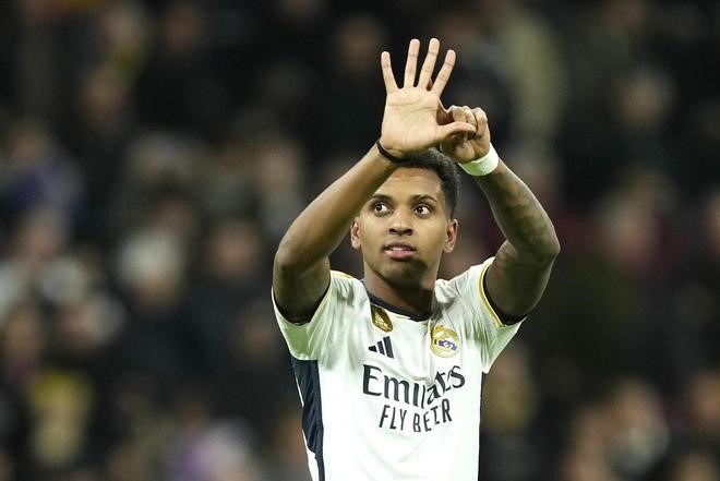 西甲球队签下巴西前锋突破转会记录的简单介绍 西甲球队签下巴西前锋突破转会记录的简单介绍