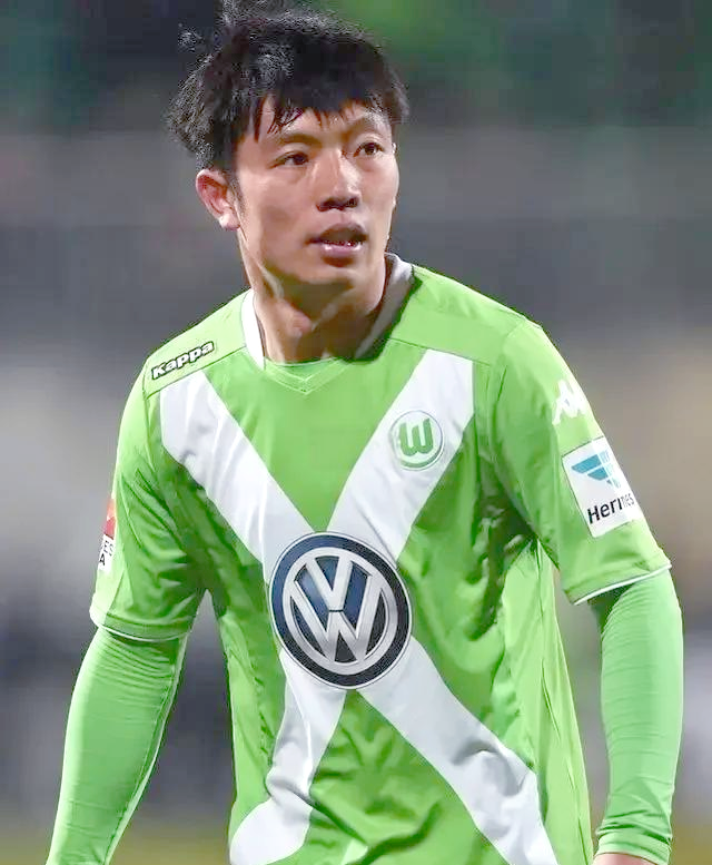 爱游戏官网入口-包含沃尔夫斯堡球队士气低迷，面临重建困境的词条