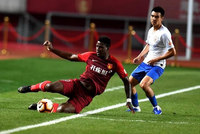 爱游戏娱乐-关于悲情天津泰达不敌山东鲁能，实力差距明显的信息