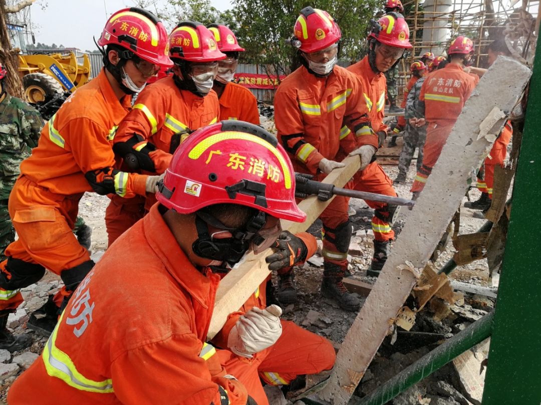 爱游戏中国官网-佛山队实力雄厚，成功征服对手