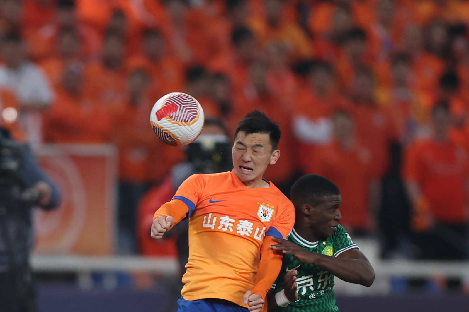 中超联赛山东鲁能取胜球员表现获评好评