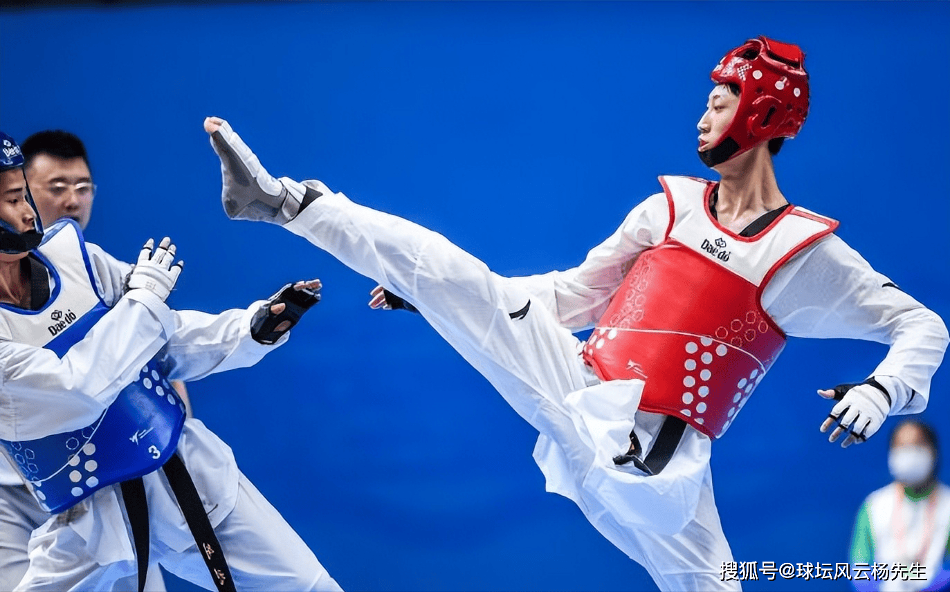 爱游戏官网app-跆拳道团体搏击高手争夺桂冠