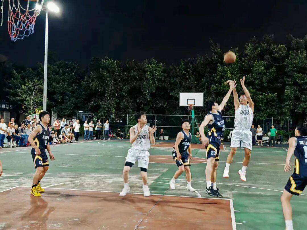 篮球比赛精湛技艺技巧，挑战者展现自己的实力的简单介绍