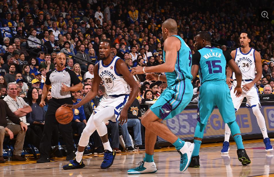 黄蜂客场击败国王，迎来两连胜的简单介绍