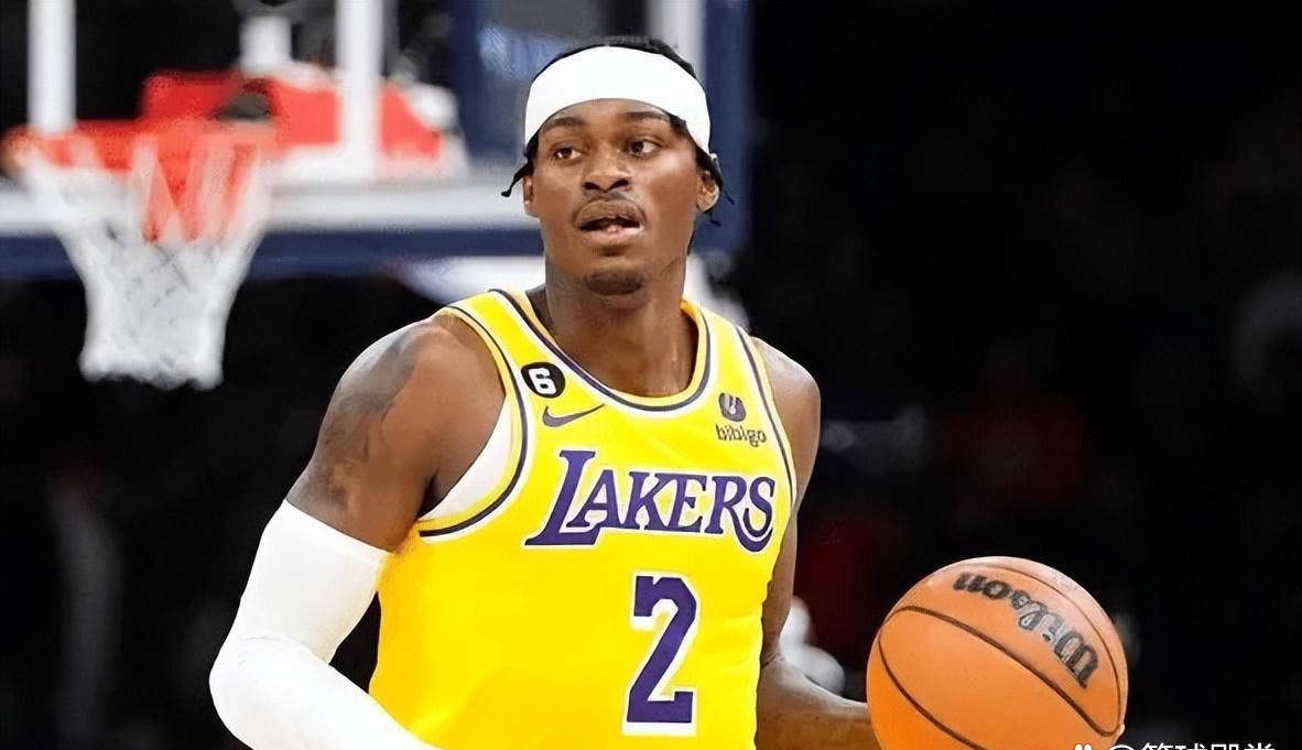 爱游戏网站入口-湖人队新赛季艰难开局，全队士气低迷待改善！的简单介绍